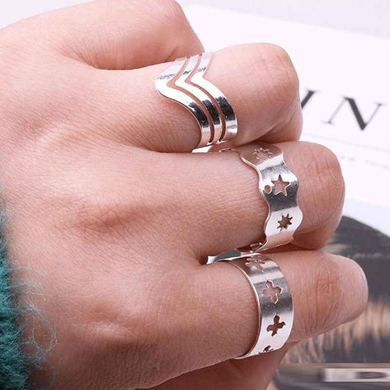 Buy Copper Gauntlet, Copper Glove, Hand Flower, Slave Ring, Five Finger Ring,  Five Rings Connected to Bracelet Online in India - Etsy