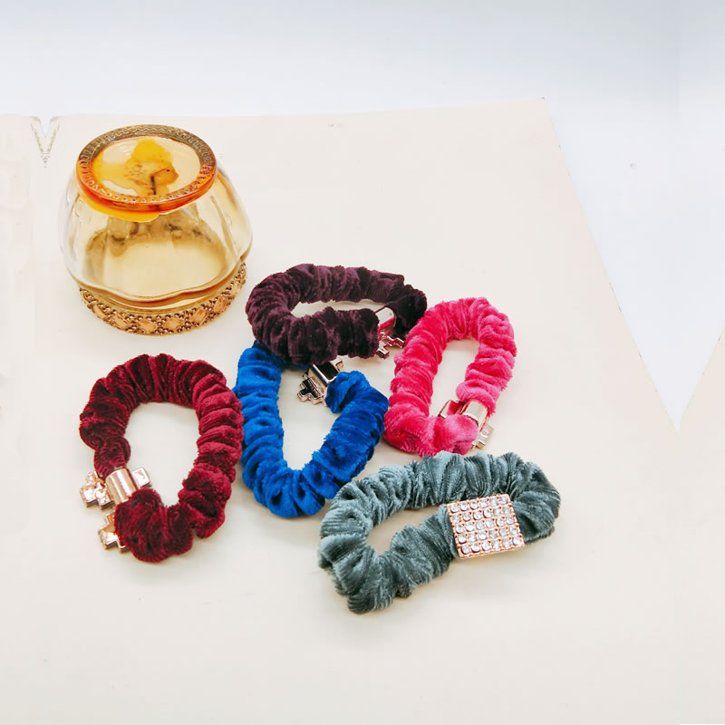Buy Custom New Design Factory Cute Girls Hair Tie Knot Rubber Band Hair  Accessories from Yiwu Uni-Continent Import & Export Co., Ltd., China |  Tradewheel.com