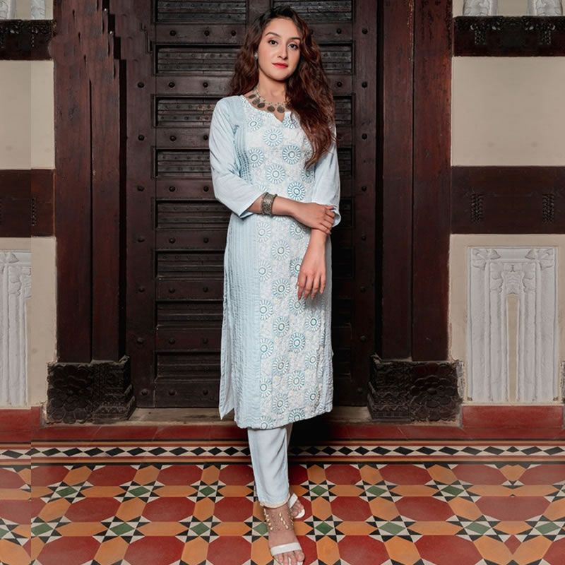 Mittoo Rishta Festive Wear Straight Kurti Pant Dupatta Set Catalog  Wholesaler