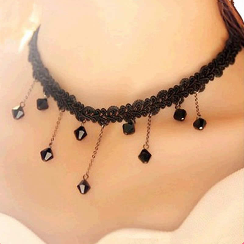 Black colour necklace hotsell