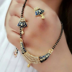 Beautiful Crystal Rhinestone Mangalsutra & Earrings Set