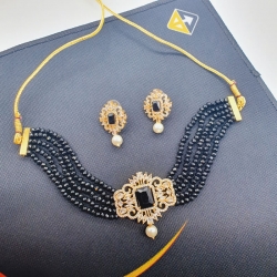 Stylish CZ White & Black Stone Moti Choker Necklace Set