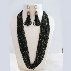 Fashionable Moti Beaded Necklace Handcrafted Jewellery Set