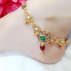 Golden Plated Pearl Alloy Stone Payal