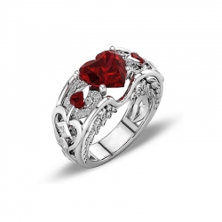 Littledesire Beautiful Red Heart Rhinestone Sapphire Ring