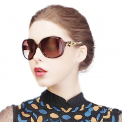 Women Gradient Classic Vintage Oversized UV400 Imported Sunglasses 