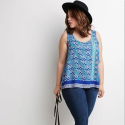 Blue Print Summer Wild Beach Crop Tops