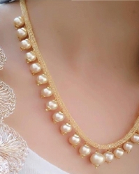 Golden Pearl Choker Necklace