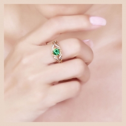 Round Shape Green & White CZ Gold Plated 925 Ring