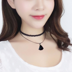 Cute Pendant Choker Necklace