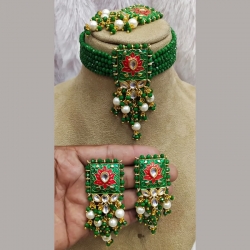 White & Green Moti Statement Pearl kundan Choker Necklace Set