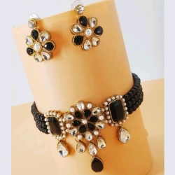 Black Moti Statement kundan Choker Necklace Set