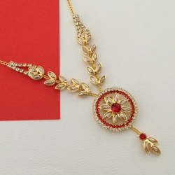 Flower Crystals Golden Plated Necklace 