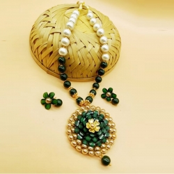 Fashionable Moti Beaded Necklace  Handcrafted Jewellery Set
